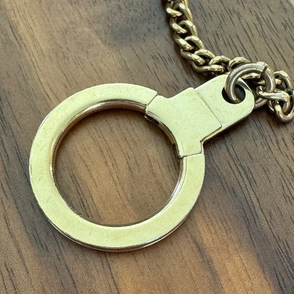 Louis Vuitton 30cm Extender Chain in Gold Tone - Picture 7 of 12